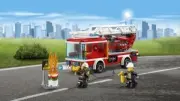 Lego 60107 Fire Ladder Truck (Пожарный автомобиль с лестницей)