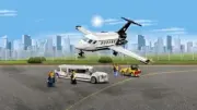 Lego 60102 Airport VIP Service (Служба аэропорта для VIP-клиентов)